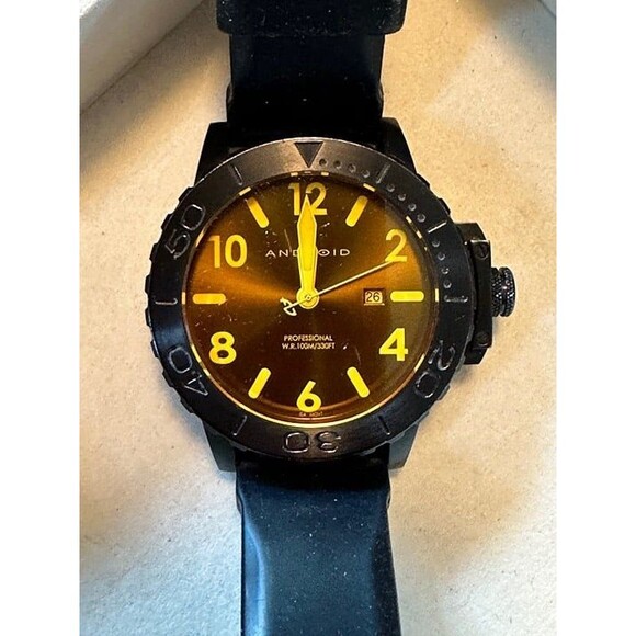 Android Black and Yellow Watch AD565 - Picture 1 of 4